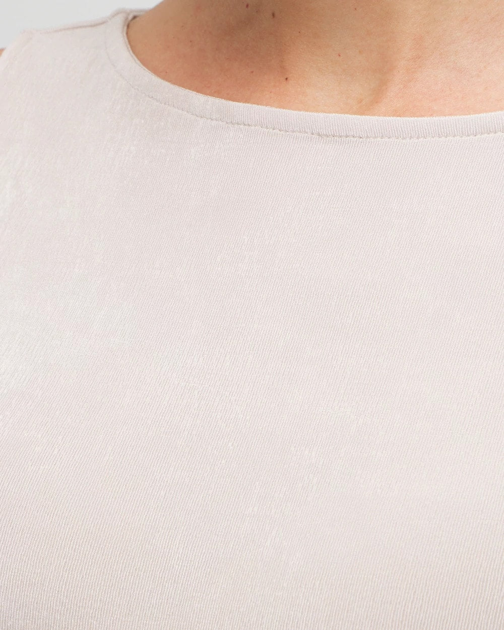 Chico's Women | Travelers™ Classic Side-Slit Tank SMOKEY TAUPE