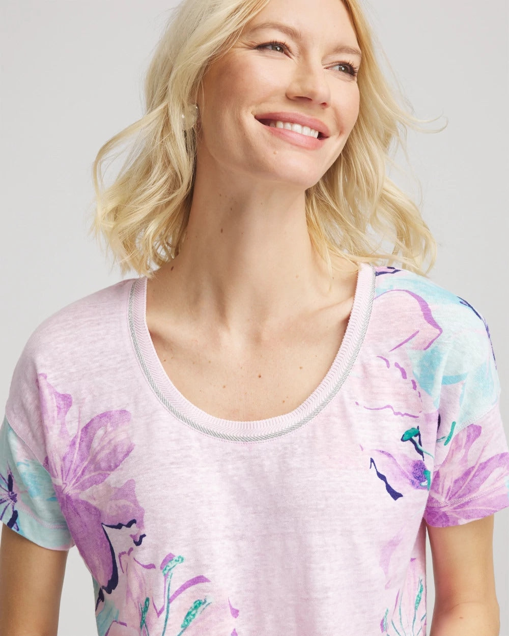 Chico's Women | Floral Sweater-Trim Linen Tee GENTLE LAVENDER