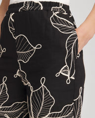 Chico's Women | Embroidered Wide-Leg Cropped Pants BLACK