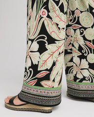 Chico's Women | Travelers™ Island-Motif Palazzo Pants SALTED LIME