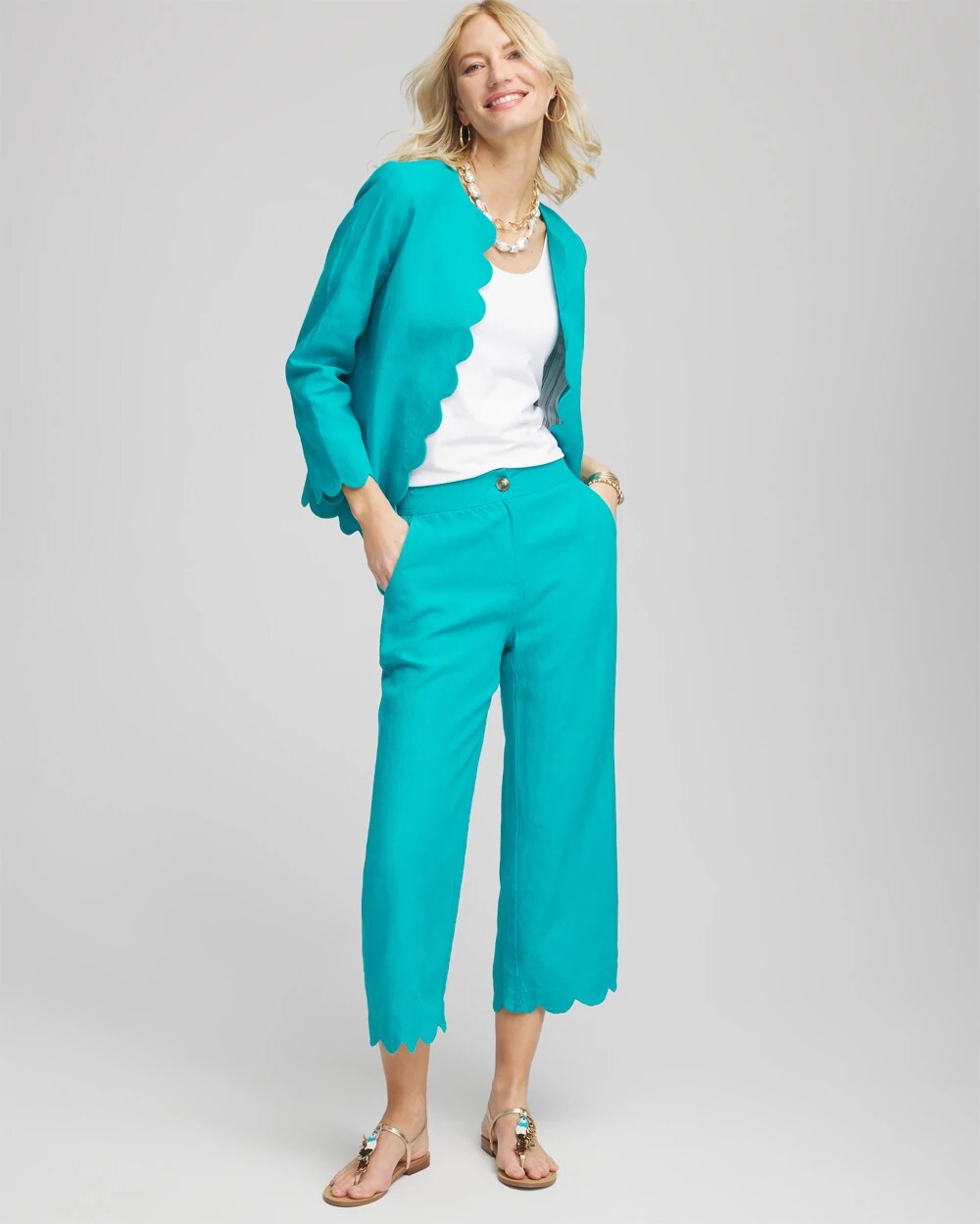 Chico's Women | Linen Scallop Hem Crop Pants SEASPRAY