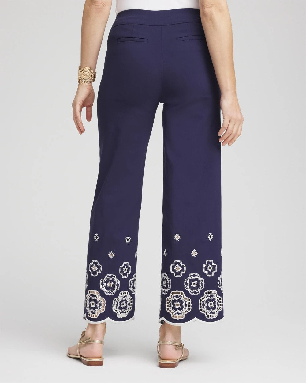 Petite Brigitte™ 180 Embroidered Wide-Leg Cropped Pants