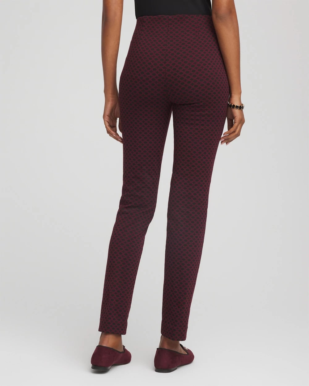 Chico's Women | Circle Jacquard Juliet Slim Ankle Pants BLACK